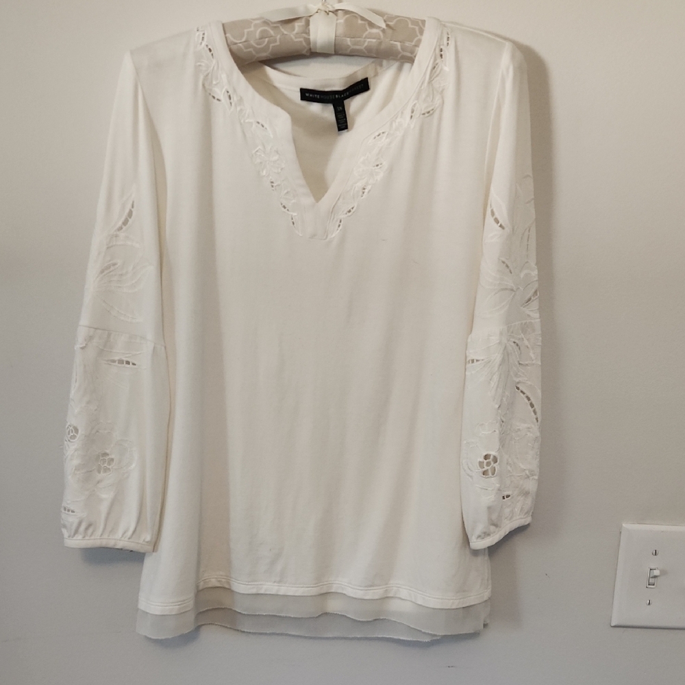 White House Black Market Cream Relaxed Tunic with Lace